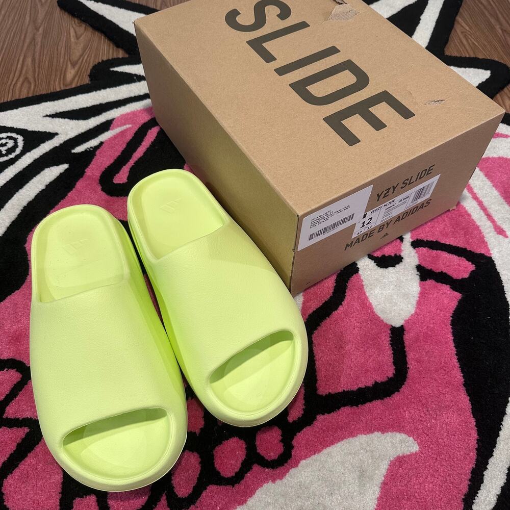 adidas Yeezy Slide "Glow Green" (2022/2023 Restock) – Size 12 – Brand New